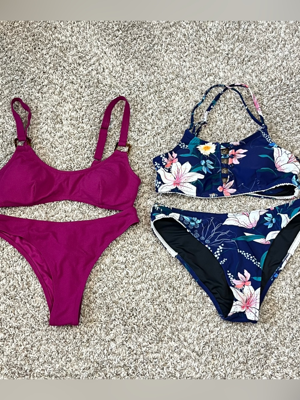 Cupshe Two-Piece Bikini Set - Solid Magenta & Floral Size M